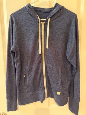 Vuori Navy Marled Pullover with Cream Brand Patch